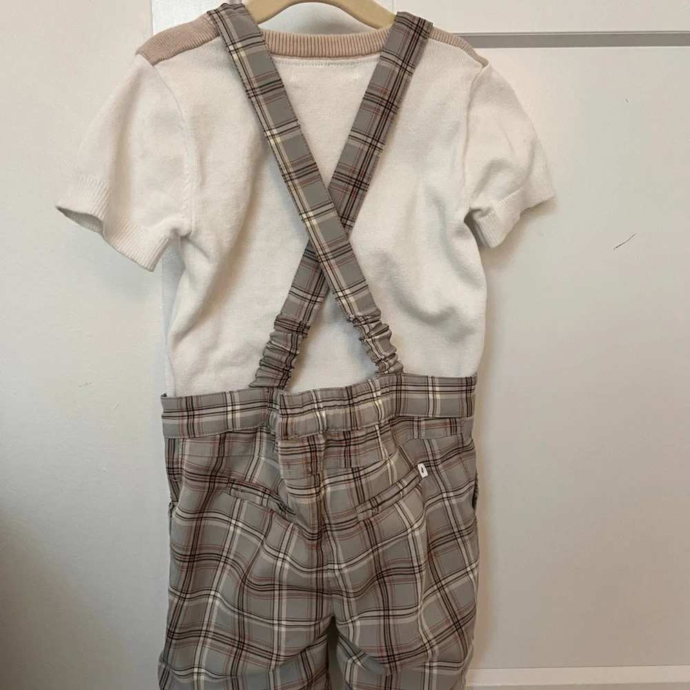 Kidichic boys Plaid Suspender shorts with White knit Top set size 4